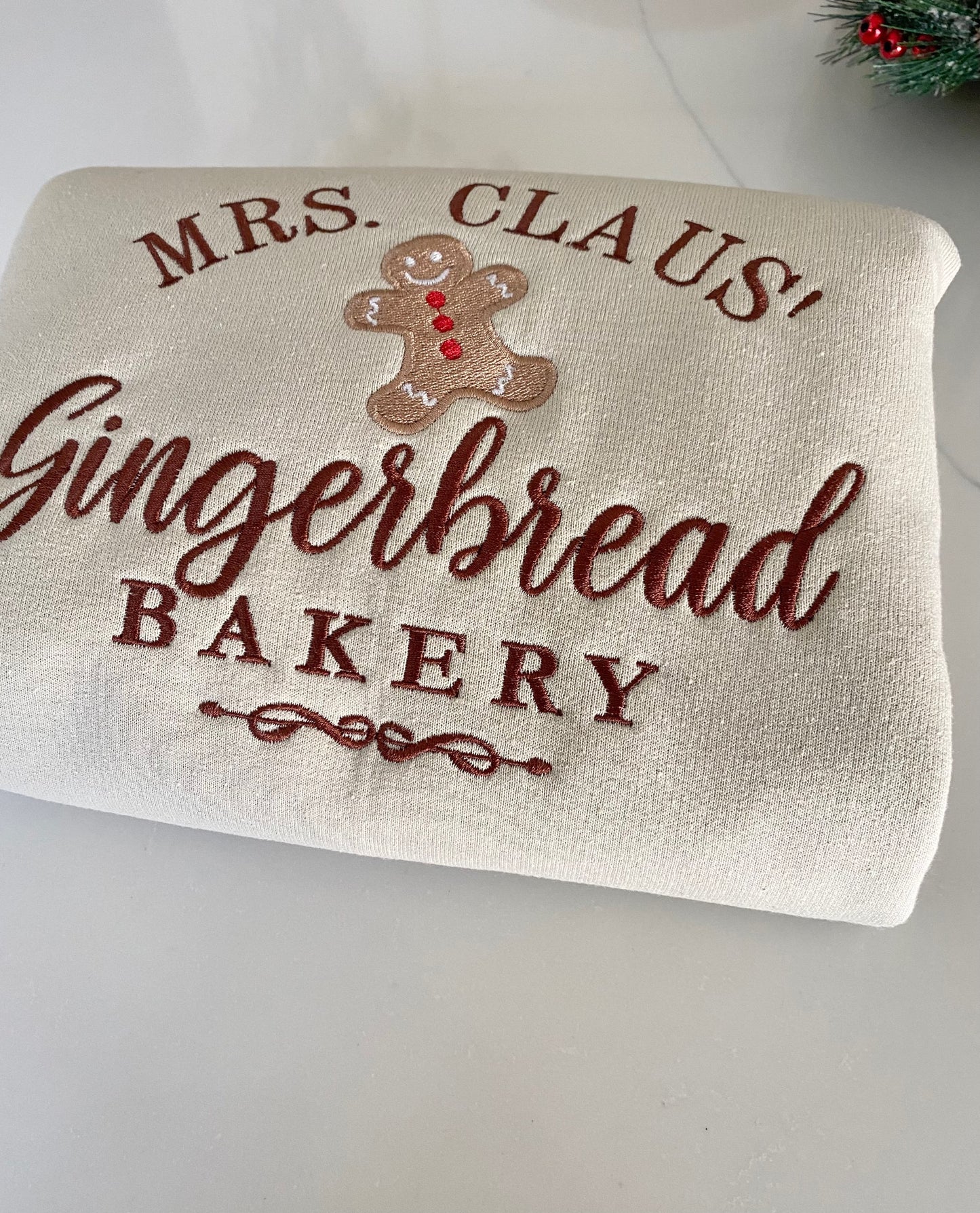 Mrs. Claus' Gingerbread image 6